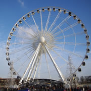 Ferris wheel at Place de la Concorde