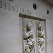 Tour at Louvre Museum