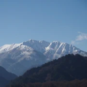 和前後左右的雪山環繞‧‧‧