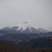 遠處的雪山，下一站我們就會在那裡。