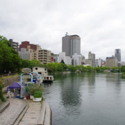 廣島河川，過了便是平和紀念公園。