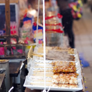 Yukatadekin祭的街頭小食。