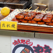 Yukatadekin祭的街頭小食。