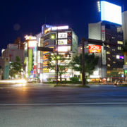 穿過車站，來到岡山駅前駅。