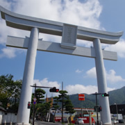 出雲神社大鳥居。