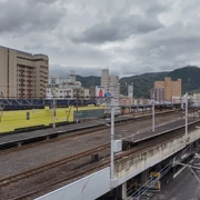 早上既別府駅，今天又是另一景象。