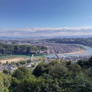 錦川。