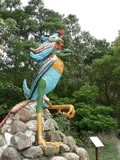 鳳凰雕像。
