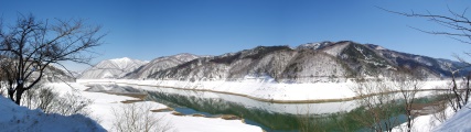 庄川‧高山市路上