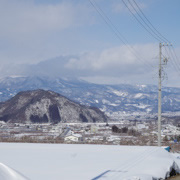 冰天雪地的世界。