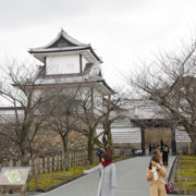 石川門外。