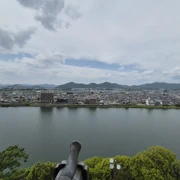 天守閣上。