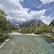 河童橋上。