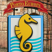 原來ポルトヨーロッパ = PORTO EUROPA。