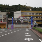 白浜駅外街道。