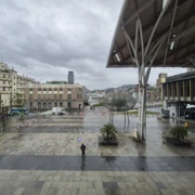 轉運站外面嘅海港大樓。