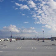 停車場位置任泊。