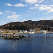 芦ノ湖上。