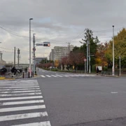 前往新浦安駅途中。