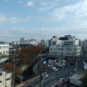 榮町駅外。