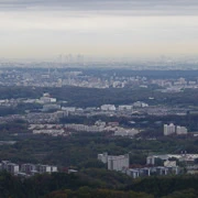 高尾山行山。