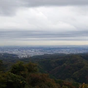 高尾山行山。