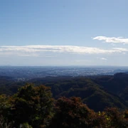 高尾山行山。