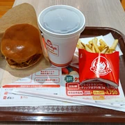 係池袋食左好耐無見既WENDY快餐。