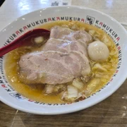 係FOOD COURT食返個拉麵先。