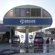 來到1000米高既山頂站。