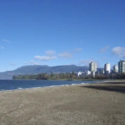 English Bay Beach。