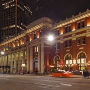 Candian Pacific Railway Station夜景。