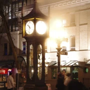 Gastown Steam Clock夜景。