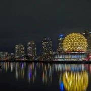 Science World夜景。