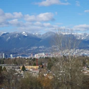 北溫哥華的雪山。